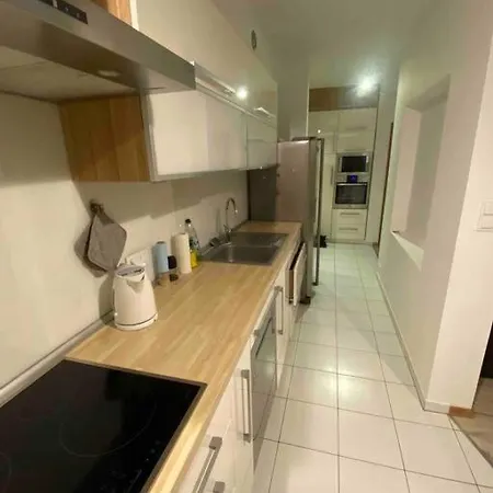 Spacious Apartment, Metro Gdansk, Zoliborz Varsovia