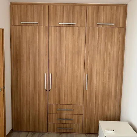 Spacious Apartment, Metro Gdansk, Zoliborz Apartman