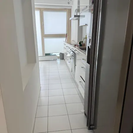 Spacious Apartment, Metro Gdansk, Zoliborz Διαμέρισμα Βαρσοβία