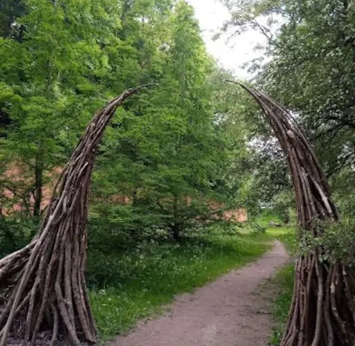 Spacious Apartment, Metro Gdansk, Zoliborz Lejlighed *